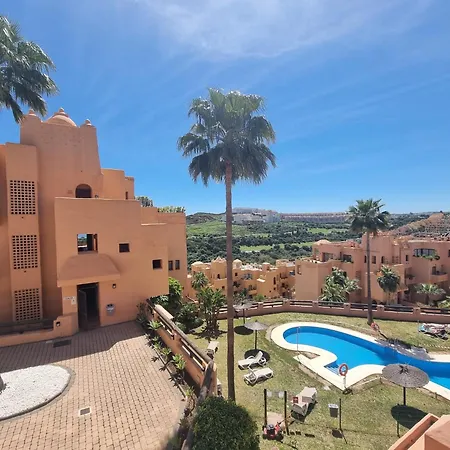 Apartment Superb 2 Beds Coto Real Duquesa