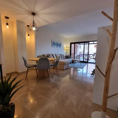 Apartment Superb 2 Beds Coto Real Duquesa