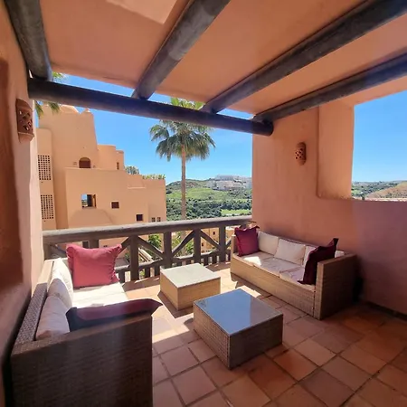 Apartment Superb 2 Beds Coto Real Duquesa